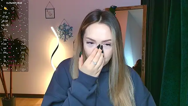 Evia r0se online show from 01-03-25, 08:21