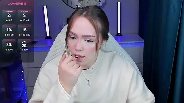 Evia r0se online show from 12-02-25, 05:19