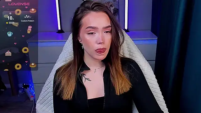 Evia r0se online show from 04-04-26, 07:17