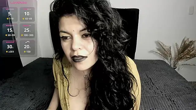 scarlett w0lf online show from 06-11-26, 09:57