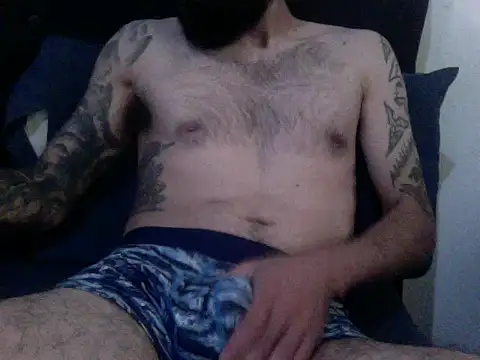 Snapshot of gaita2 chatting on 12-17-25, 02:56 gaita2 online show from 12-17-25, 02:56