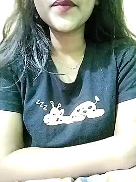 Snapshot of MISSQUEEN48 chatting on 01-21-25, 05:49 MISSQUEEN48 online show from 01-21-25, 05:49