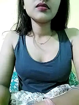 Snapshot of MISSQUEEN48 chatting on 03-05-25, 03:07 MISSQUEEN48 online show from 03-05-25, 03:07