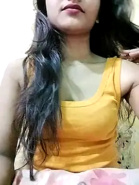 Snapshot of MISSQUEEN48 chatting on 02-20-26, 05:15 MISSQUEEN48 online show from 02-20-26, 05:15