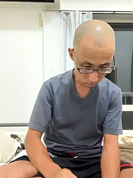 Snapshot of inukeno1031 chatting on 09-12-25, 03:12 inukeno1031 online show from 09-12-25, 03:12