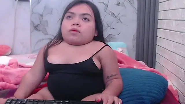 Snapshot of Michelle_Brooks chatting on 10-16-25, 07:20 Michelle Brooks online show from 10-16-25, 07:20