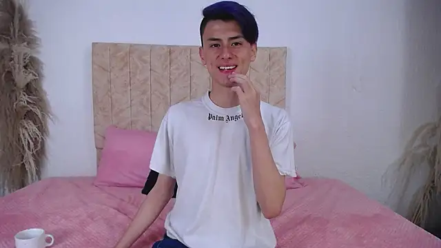 Snapshot of Alann_sr chatting on 02-02-25, 05:21 Alann sr online show from 02-02-25, 05:21