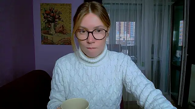 Snapshot of TaylorBre chatting on 10-05-25, 06:23 TaylorBre online show from 10-05-25, 06:23