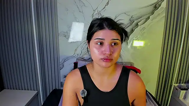 venusowen  online show from 03-17-26, 01:14