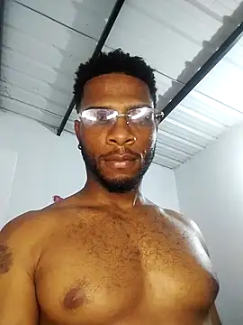 Snapshot of Angel_7131 chatting on 12-20-25, 10:39 Angel 7131 online show from 12-20-25, 10:39