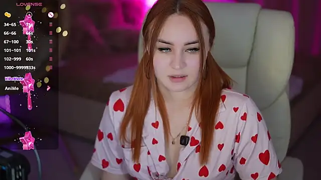 LovelyBell online show from 04-22-26, 06:27