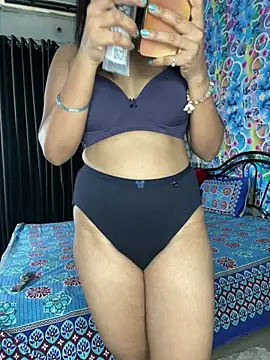 Snapshot of Hot_royalbhabhi chatting on 01-26-25, 04:30 Hot royalbhabhi online show from 01-26-25, 04:30
