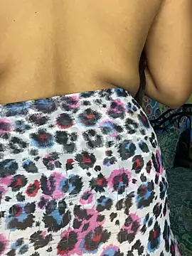 Snapshot of Hot_royalbhabhi chatting on 02-17-25, 07:31 Hot royalbhabhi online show from 02-17-25, 07:31