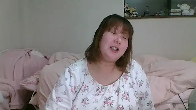 Snapshot of SAKU-RA-chan chatting on 02-23-25, 03:18 SAKU-RA-chan online show from 02-23-25, 03:18