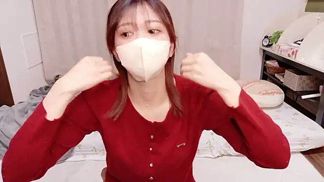 Snapshot of Miss-KrenJr chatting on 11-07-25, 10:15 Miss-KrenJr online show from 11-07-25, 10:15