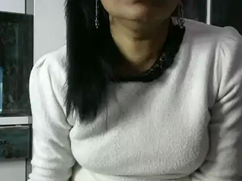 Snapshot of l_l_ish chatting on 01-11-25, 08:54 l l ish online show from 01-11-25, 08:54
