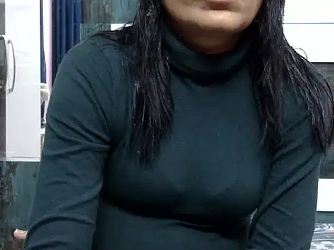 Snapshot of l_l_ish chatting on 01-22-25, 04:44 l l ish online show from 01-22-25, 04:44