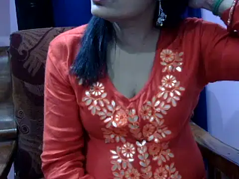Snapshot of l_l_ish chatting on 01-27-25, 12:05 l l ish online show from 01-27-25, 12:05