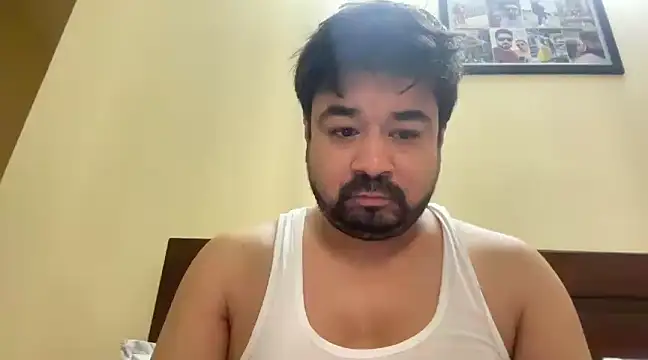 Snapshot of coolboy6566 chatting on 02-05-25, 06:24 coolboy6566 online show from 02-05-25, 06:24