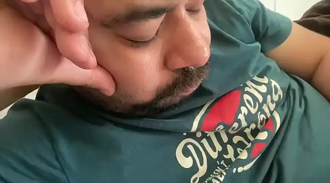 Snapshot of coolboy6566 chatting on 03-15-25, 08:26 coolboy6566 online show from 03-15-25, 08:26