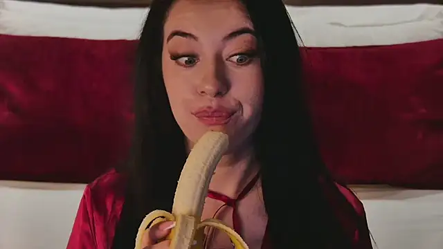 MadilynFox online show from 01-27-25, 08:28