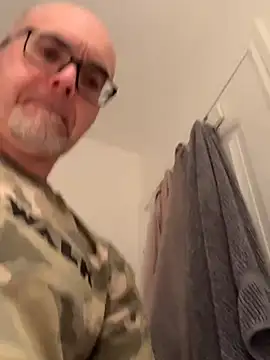 MaxVain online show from 02-02-25, 03:43