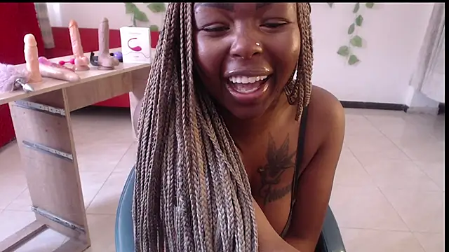  Zooee online show from 09-26-25, 02:32