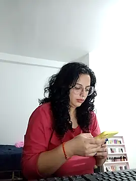 Snapshot of babyluna939 chatting on 04-25-26, 11:35 babyluna939 online show from 04-25-26, 11:35