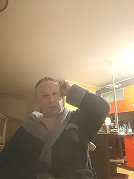 Snapshot of X46x chatting on 01-11-26, 06:07 X46x online show from 01-11-26, 06:07