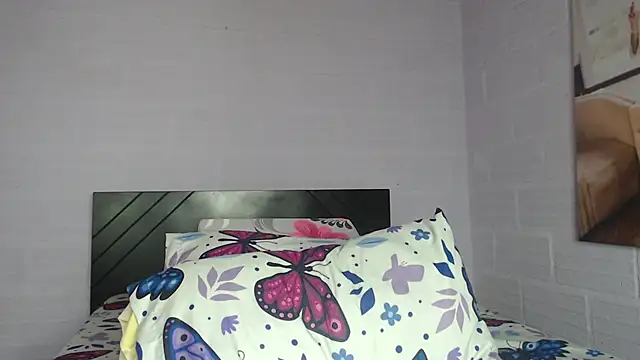 Snapshot of tami_vega chatting on 02-20-25, 02:02 tami vega online show from 02-20-25, 02:02