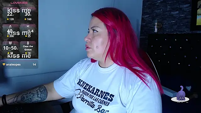 Bruja  Scarlata online show from 02-25-25, 09:02