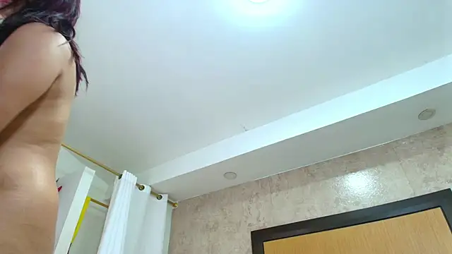 mialopez52 online show from 01-12-25, 09:40