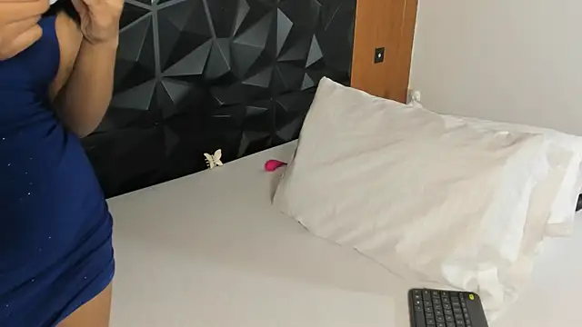 Wendy Marchall online show from 02-08-25, 10:08