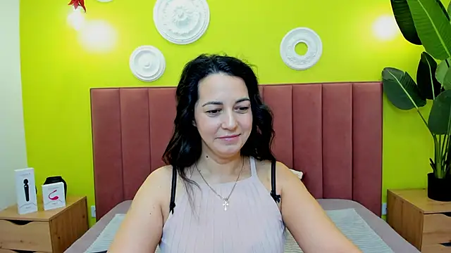 Snapshot of Linda_Insatiable chatting on 02-02-26, 01:37 Linda Insatiable online show from 02-02-26, 01:37