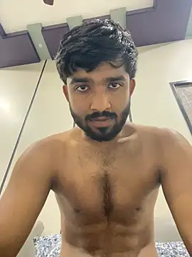 Snapshot of Jhonnn98 chatting on 06-17-26, 03:46 Jhonnn98 online show from 06-17-26, 03:46