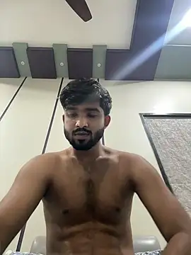 Snapshot of Jhonnn98 chatting on 07-18-26, 04:00 Jhonnn98 online show from 07-18-26, 04:00