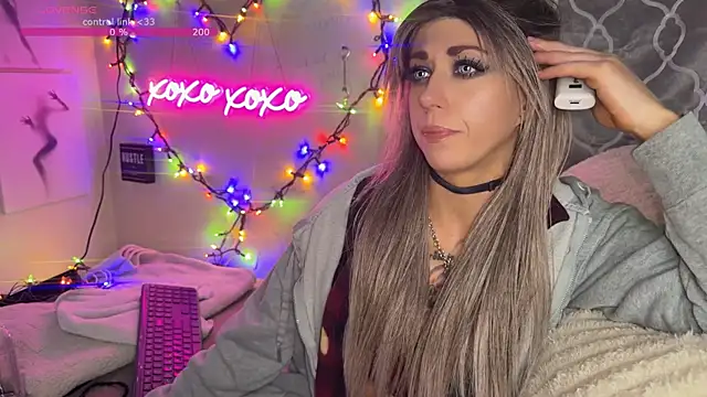 VeronicaRonnieTaylor online show from 12-02-25, 09:32