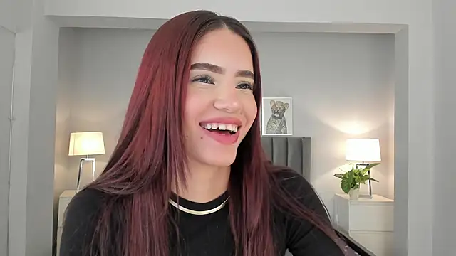 Madie  collins online show from 03-18-25, 11:30