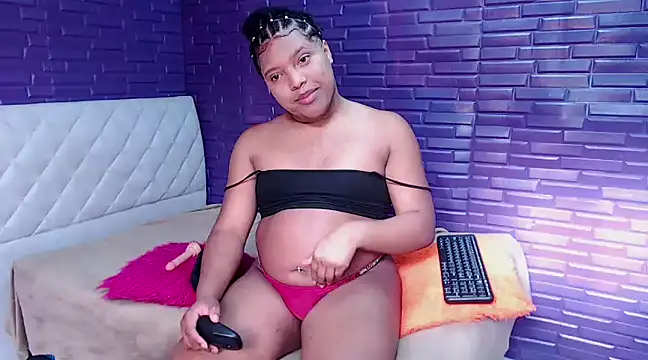 ShanayaKops online show from 01-29-25, 01:07