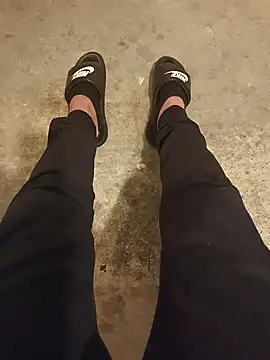 Snapshot of casper0303 chatting on 03-12-25, 01:51 casper0303 online show from 03-12-25, 01:51