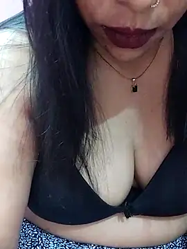 Urmila bhabhii online show from 03-13-25, 03:11