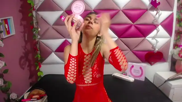 NahomiConnor  online show from 01-17-25, 03:53