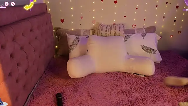 Sabrina Hall  online show from 02-21-26, 01:50