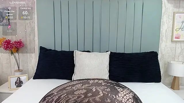 Snapshot of KarllaWalker chatting on 02-07-25, 12:28 KarllaWalker online show from 02-07-25, 12:28