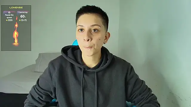 Snapshot of aron_wi chatting on 01-15-25, 10:57 aron wi online show from 01-15-25, 10:57