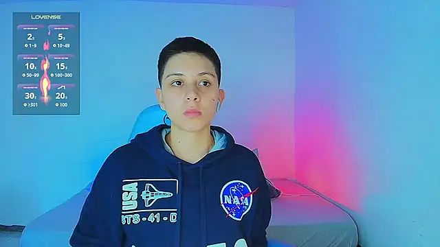 Snapshot of aron_wi chatting on 01-18-25, 07:48 aron wi online show from 01-18-25, 07:48