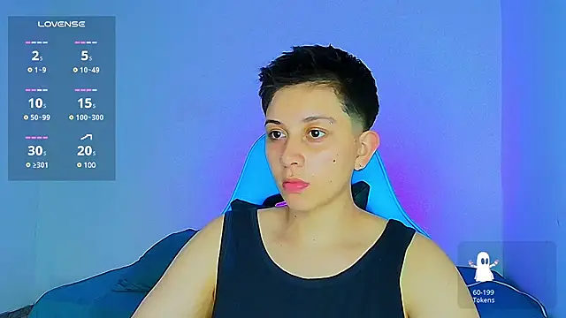 Snapshot of aron_wi chatting on 02-19-25, 10:20 aron wi online show from 02-19-25, 10:20