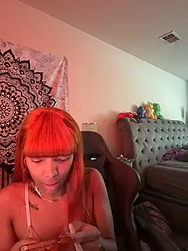 Snapshot of butterflybootyy chatting on 10-15-25, 02:28 butterflybootyy online show from 10-15-25, 02:28