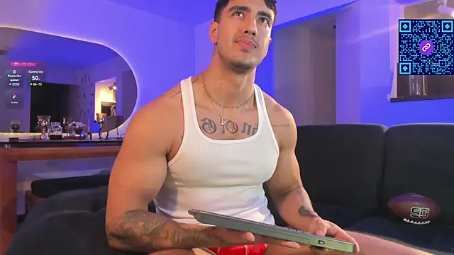 JACOB MARTINS online show from 12-10-24, 04:24