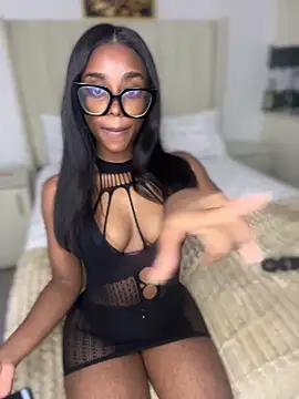 BhadBhad Kitty online show from 03-11-25, 07:36